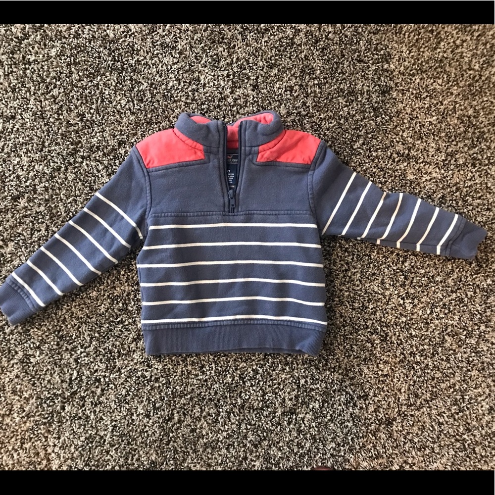 2T vineyard vines